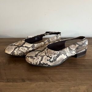 Clarks Faux Leather Snakeskin Pattern Slingback Flats
